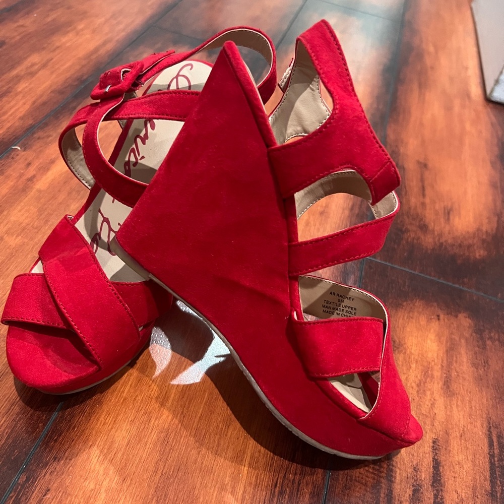 American rag shoes, size 5